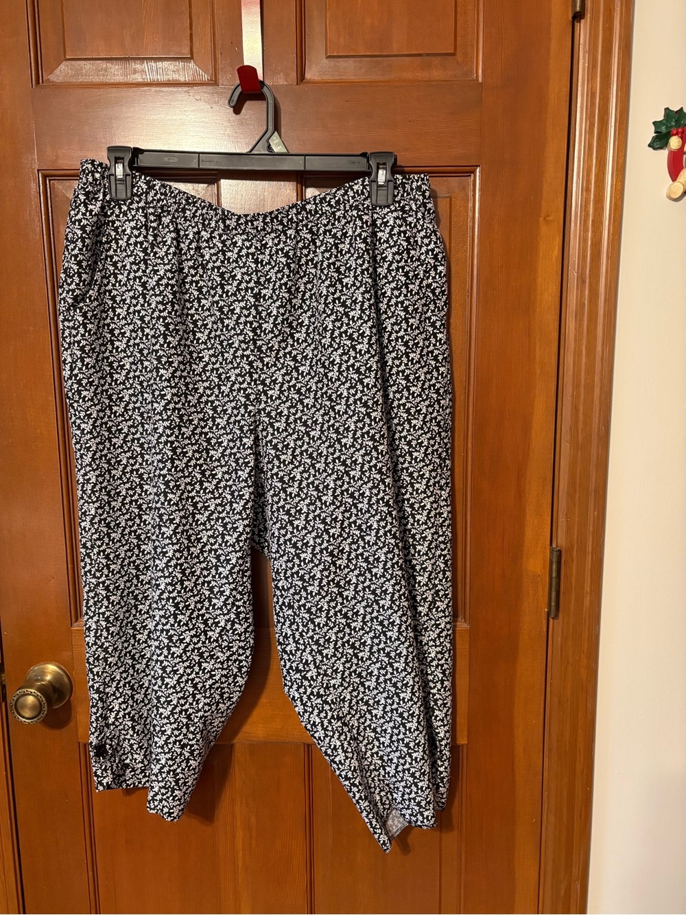 Kim Rogers Black and White Floral Palazzo Pants